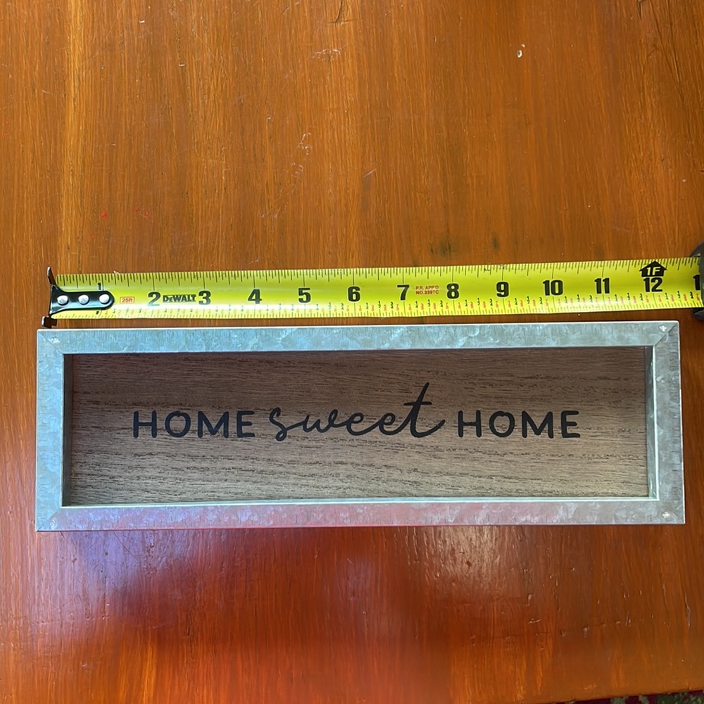 Home Sweet Home metal/wood decor. 12in x4 in